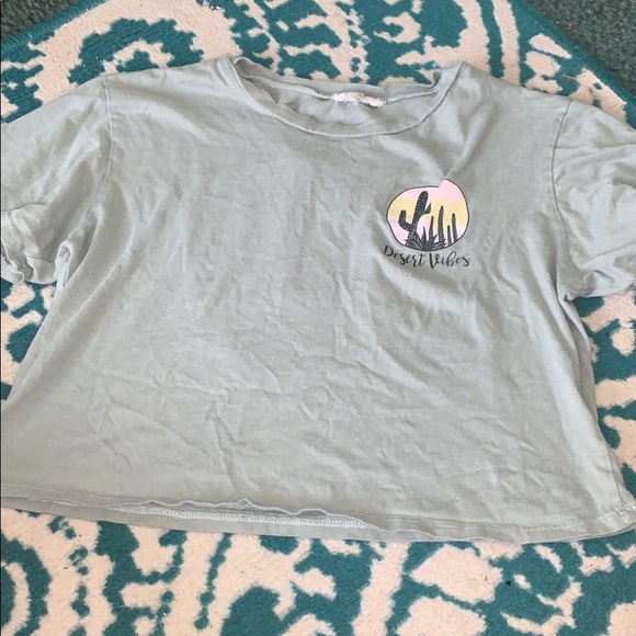 Green cropped t-shirt - Picture 1 of 2